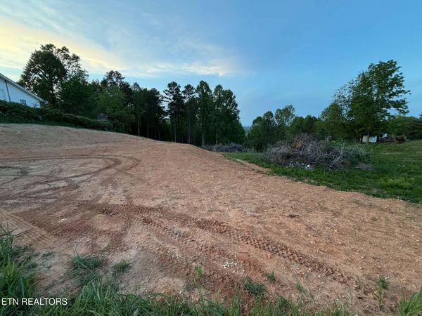 2116 Snodgrass Rd, New Tazewell, TN 37825