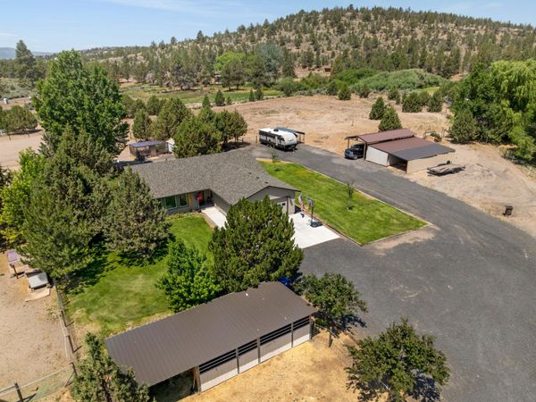12777 SE Cowboy Court, Prineville, OR 97754