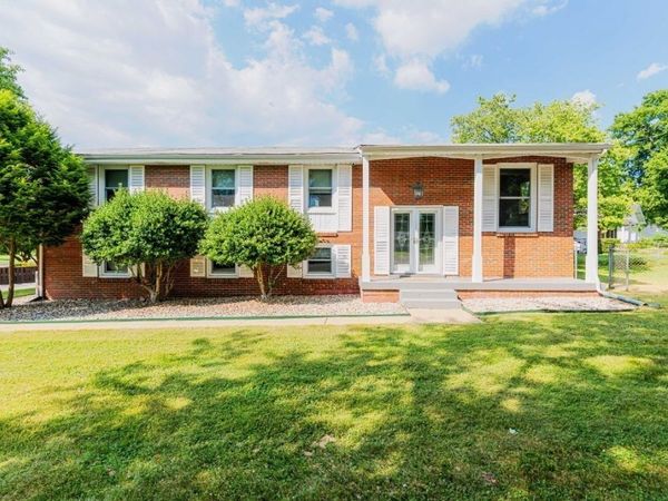 6534 Marauder Dr , Nashville, TN 37209