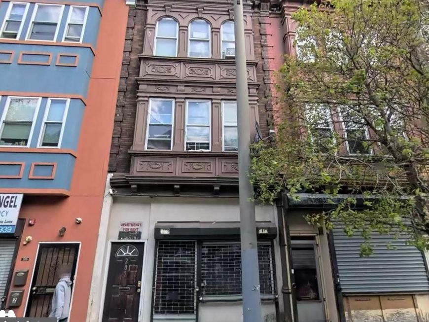 207 S 60th Street, Philadelphia, PA 19139 Main Photo