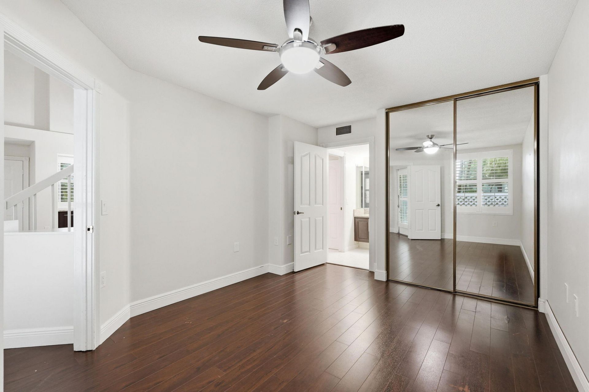 8111 Northboro Court, Unit 11d, Lake Clarke Shores, FL 33406 Photo