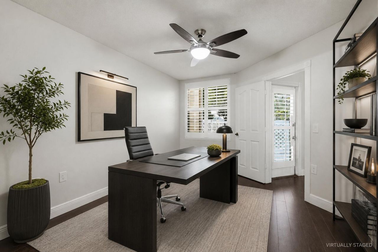 8111 Northboro Court, Unit 11d, Lake Clarke Shores, FL 33406 Photo