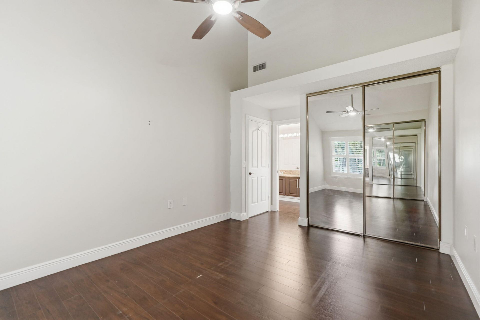 8111 Northboro Court, Unit 11d, Lake Clarke Shores, FL 33406 Photo