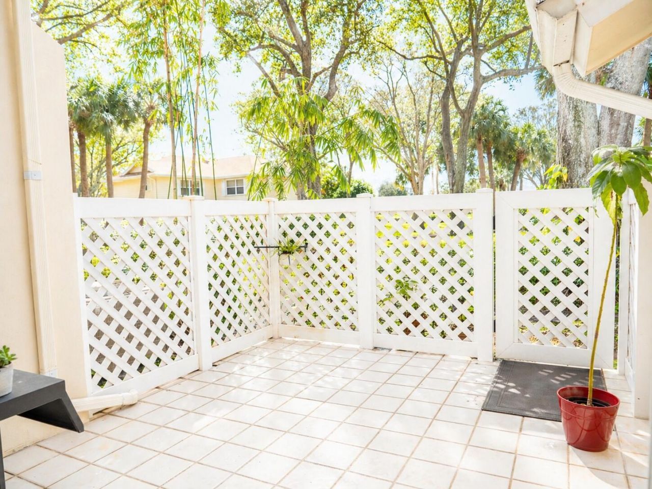 8111 Northboro Court, Unit 11d, Lake Clarke Shores, FL 33406 Photo