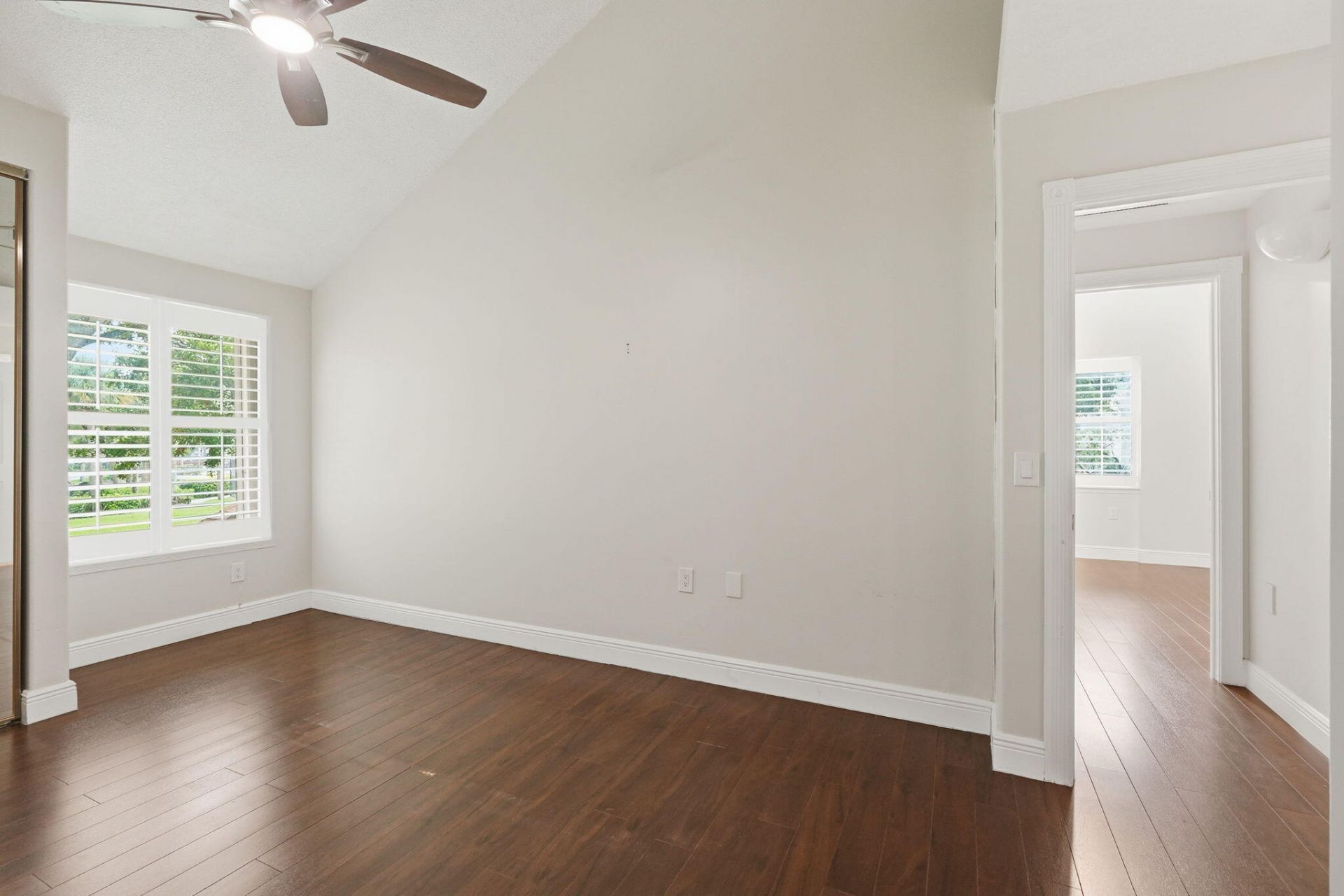 8111 Northboro Court, Unit 11d, Lake Clarke Shores, FL 33406 Photo