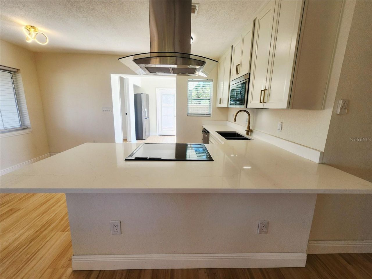 2494 Del Rio Way, Dunedin, FL 34698 Photo