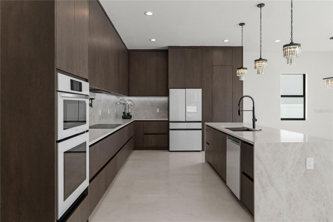 2308 1/2 N Elcoe Drive, Tampa, FL 33603 Photo