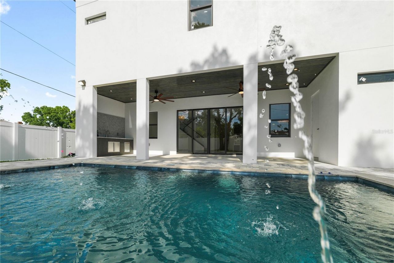 2308 1/2 N Elcoe Drive, Tampa, FL 33603 Photo