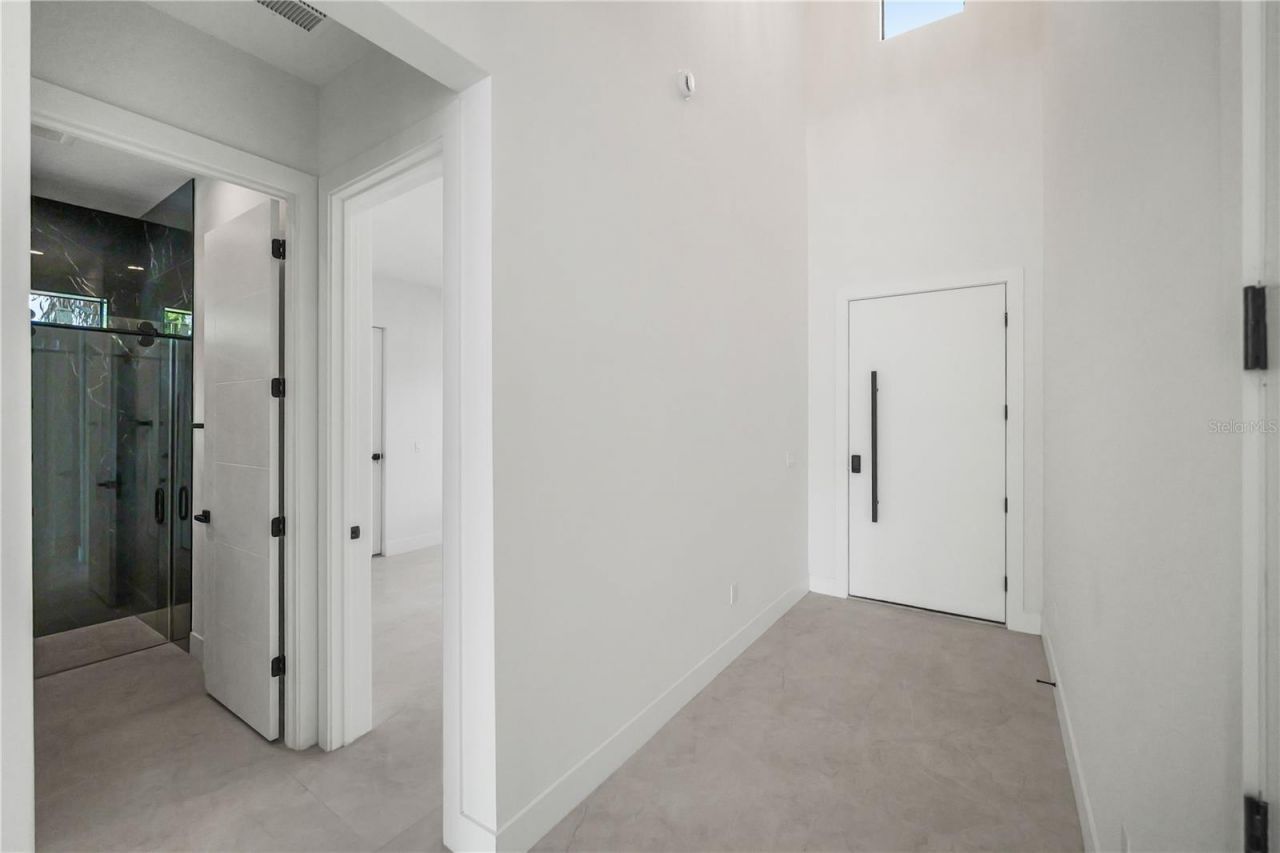 2308 1/2 N Elcoe Drive, Tampa, FL 33603 Photo