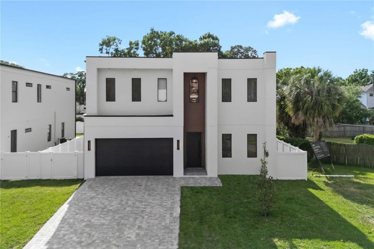 2308 1/2 N Elcoe Drive, Tampa, FL 33603 Photo