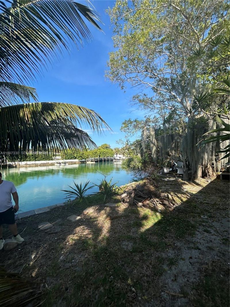 1795 Calais Dr, Unit 1, Miami Beach, FL 33141 Photo