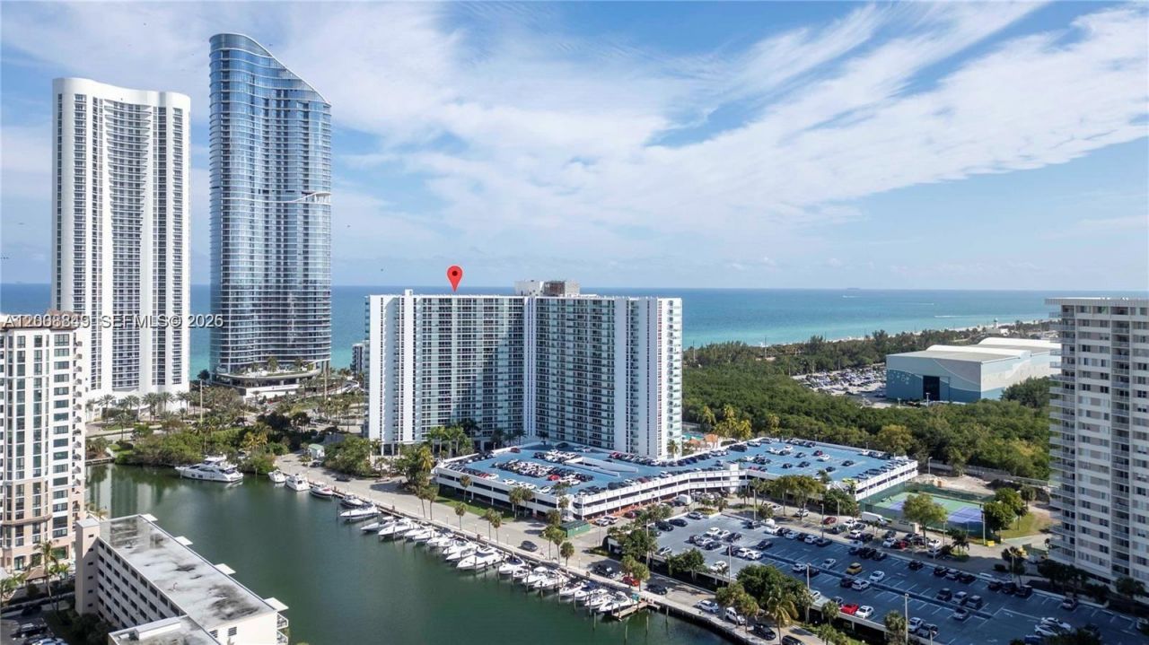 100 Bayview Dr, Unit 508, Sunny Isles Beach, FL 33160 Photo