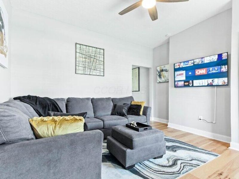 161 N Central Avenue , Unit 161-163, Columbus, OH 43222 Photo 3