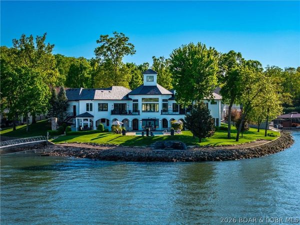 74 Via Preminenta Drive , Porto Cima, MO 65079