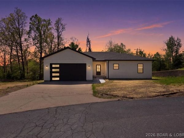 151 Oak Hill Forest Drive , Eldon, MO 65026