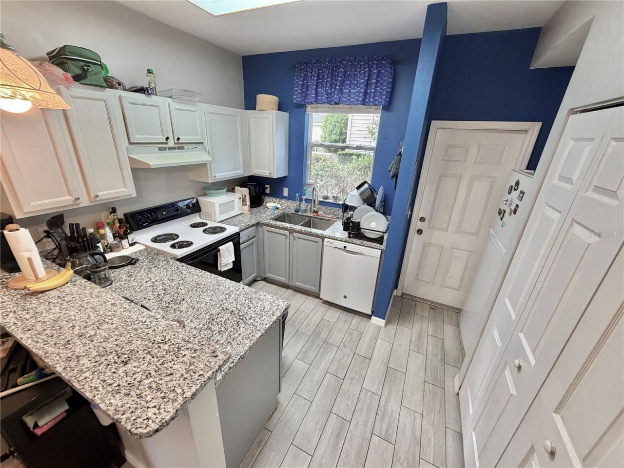 3575 SW 30th Way , Unit 121, Gainesville, FL 32608 Photo