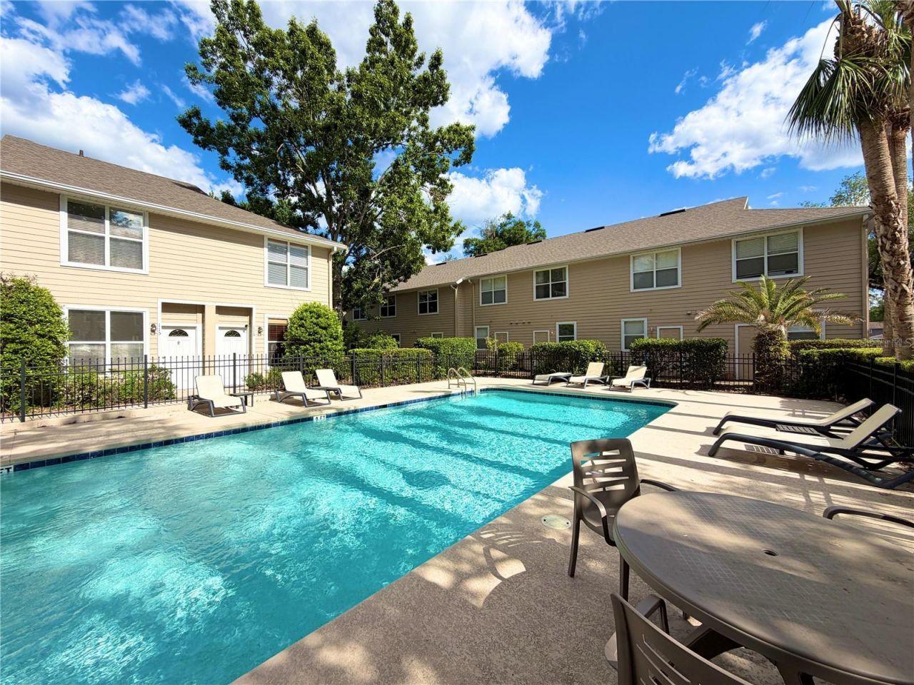 3575 SW 30th Way , Unit 121, Gainesville, FL 32608 Photo