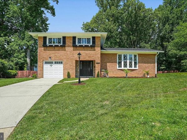 6607 LONE OAK DRIVE, BETHESDA, MD 20817