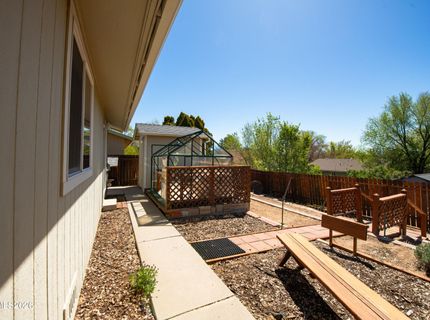 925 Tourmaline Drive, Carson City, NV 89705 Photo