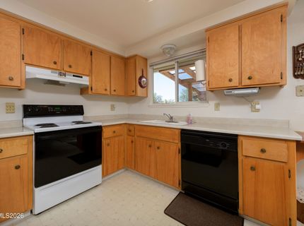 925 Tourmaline Drive, Carson City, NV 89705 Photo