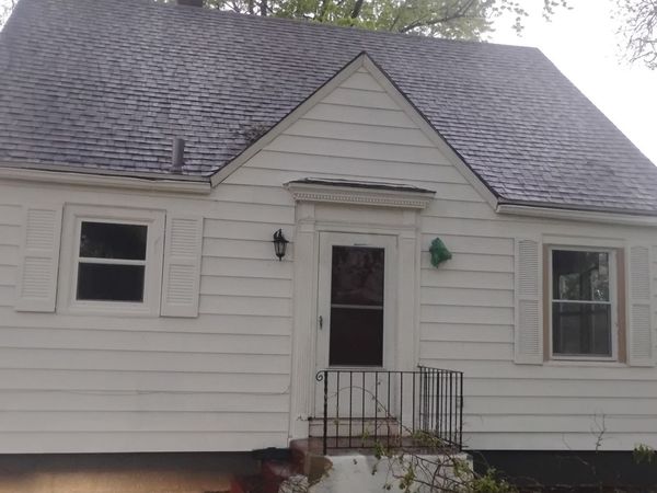 1140 Church Road , Aurora, IL 60505