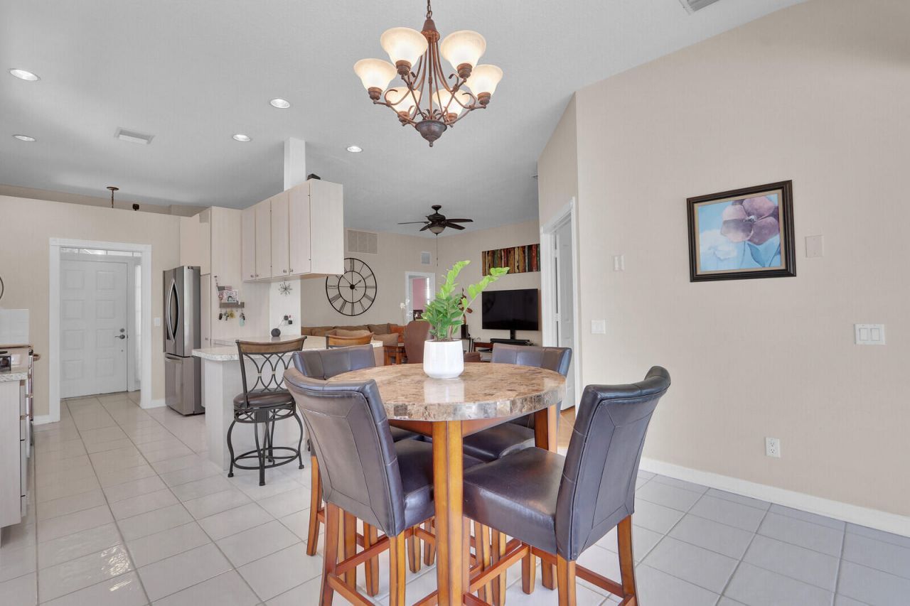 1071 Bedford Avenue, Palm Beach Gardens, FL 33403 Photo
