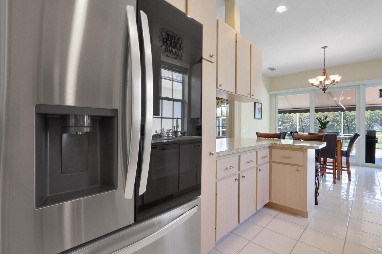 1071 Bedford Avenue, Palm Beach Gardens, FL 33403 Photo