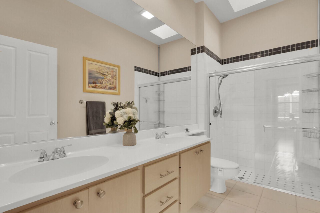 1071 Bedford Avenue, Palm Beach Gardens, FL 33403 Photo