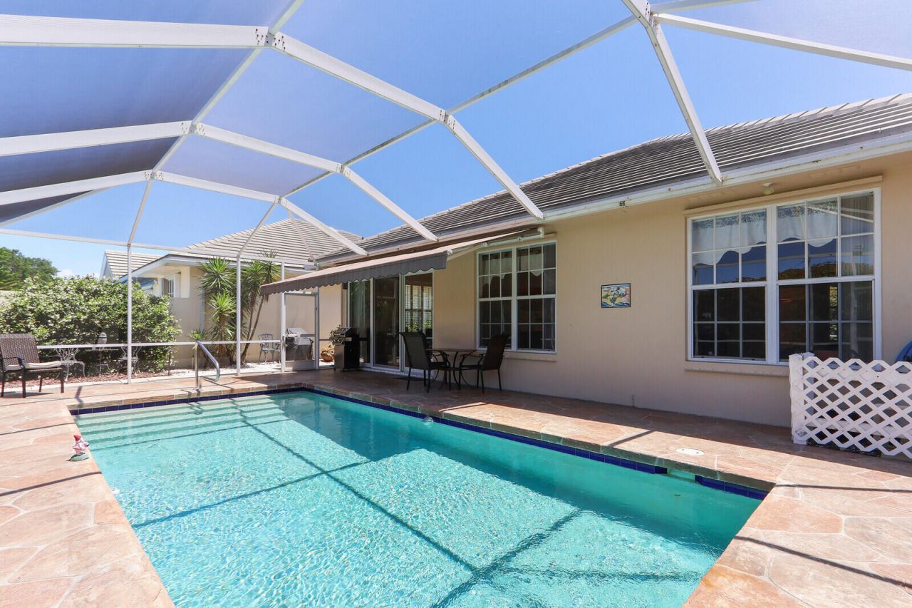 1071 Bedford Avenue, Palm Beach Gardens, FL 33403 Photo
