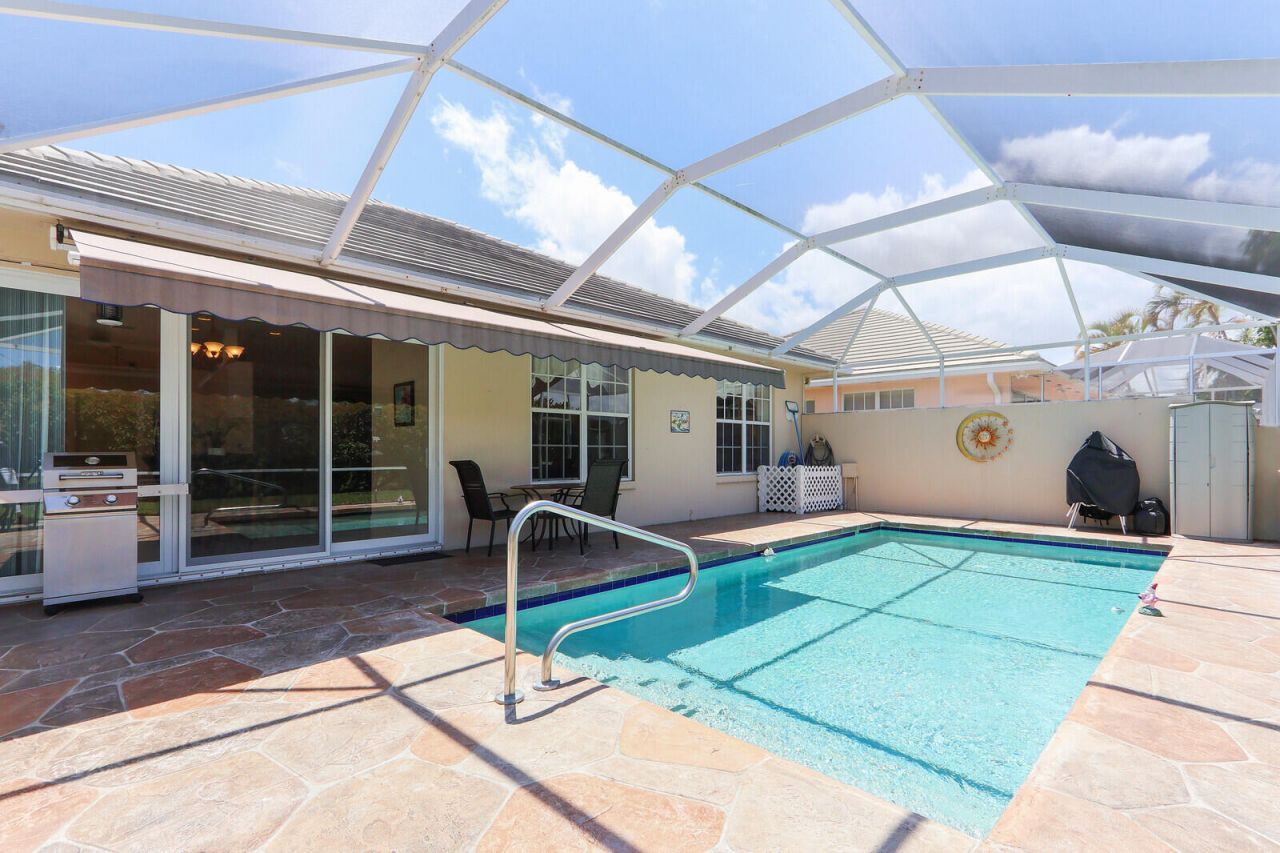 1071 Bedford Avenue, Palm Beach Gardens, FL 33403 Photo