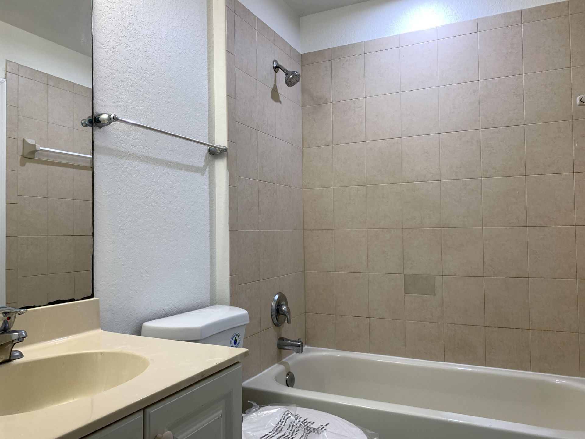 2013 Nassau Drive, Unit 3607, Riviera Beach, FL 33404 Photo