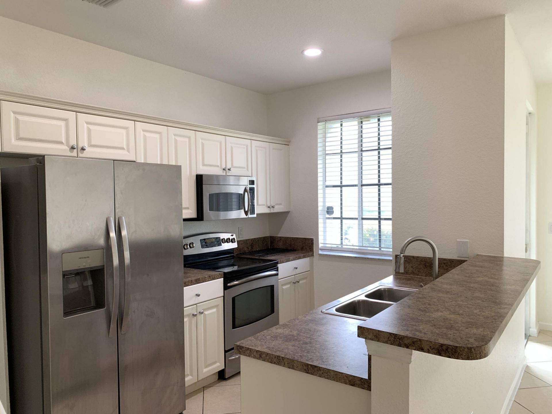 2013 Nassau Drive, Unit 3607, Riviera Beach, FL 33404 Photo