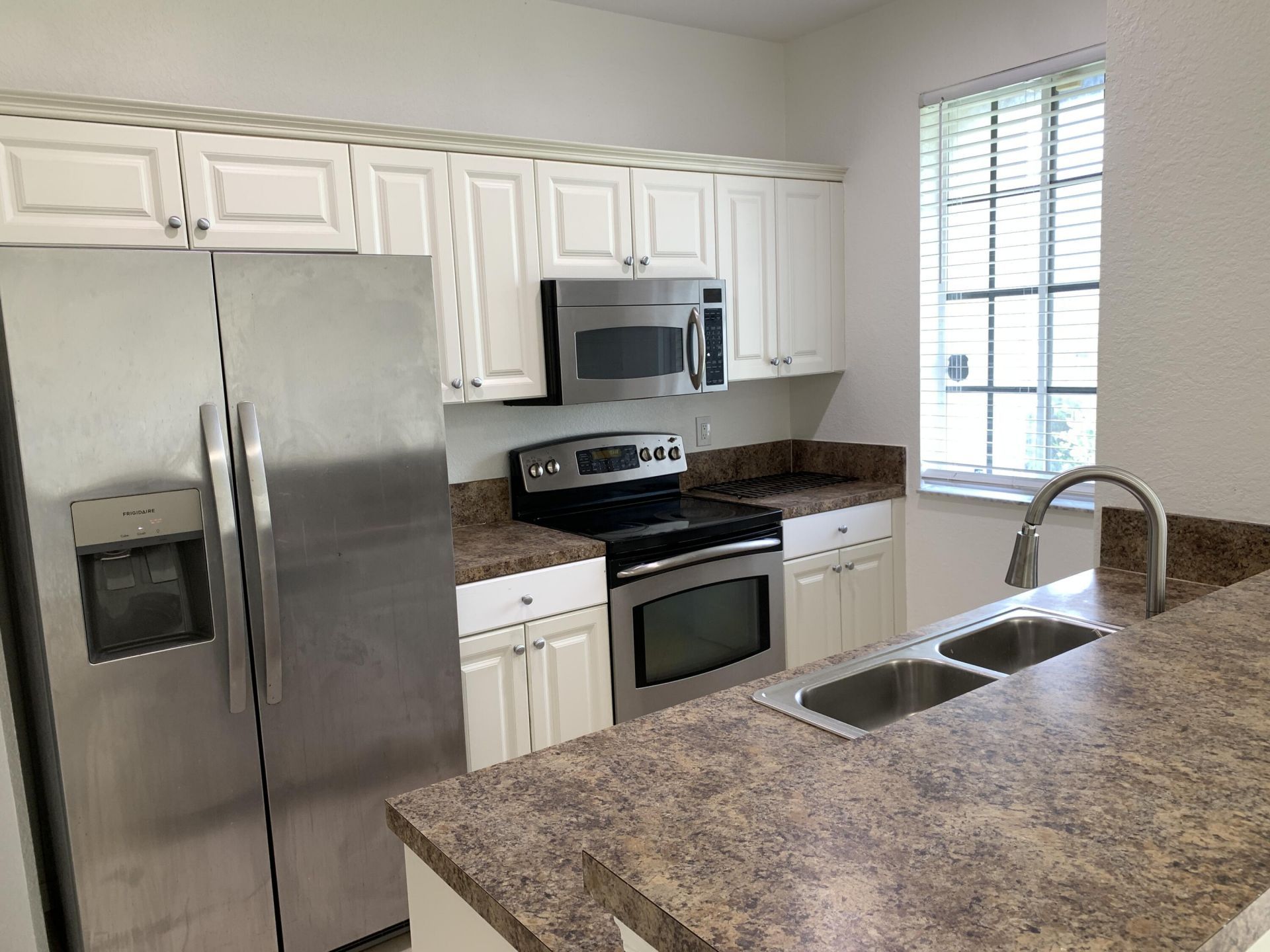 2013 Nassau Drive, Unit 3607, Riviera Beach, FL 33404 Photo