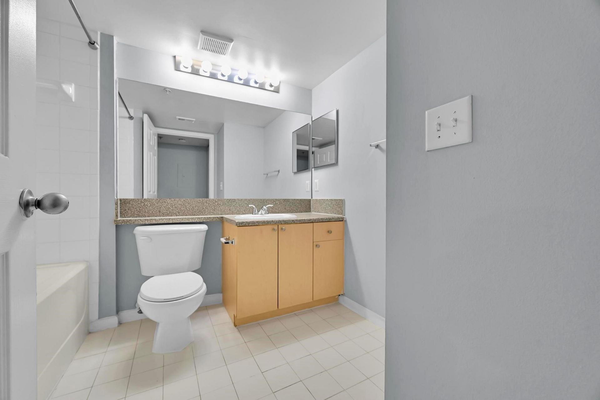 3740 NW Adriatic Lane, Jensen Beach, FL 34957 Photo