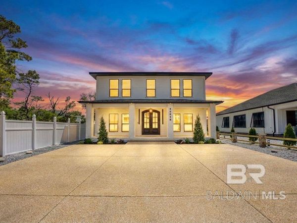 13611 Zodiac Drive, Pensacola, FL 32507