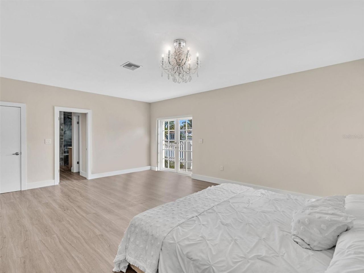 12904 Banyan Road , North Miami, FL 33181 Photo