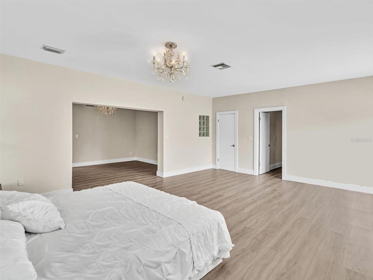 12904 Banyan Road , North Miami, FL 33181 Photo