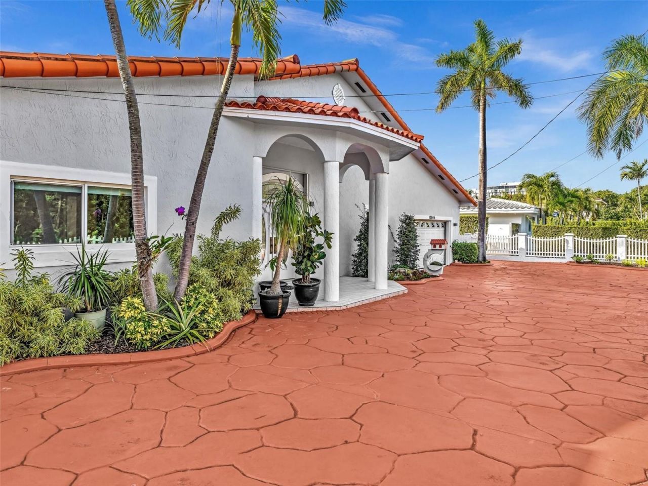 12904 Banyan Road , North Miami, FL 33181 Photo
