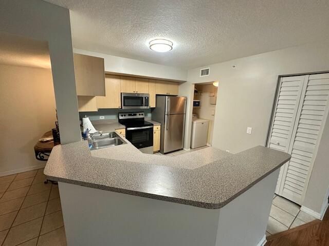 402 Villa Circle, Unit 402, Boynton Beach, FL 33435 Photo