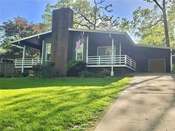 24 Billingsley Drive, Bella Vista, AR 72715