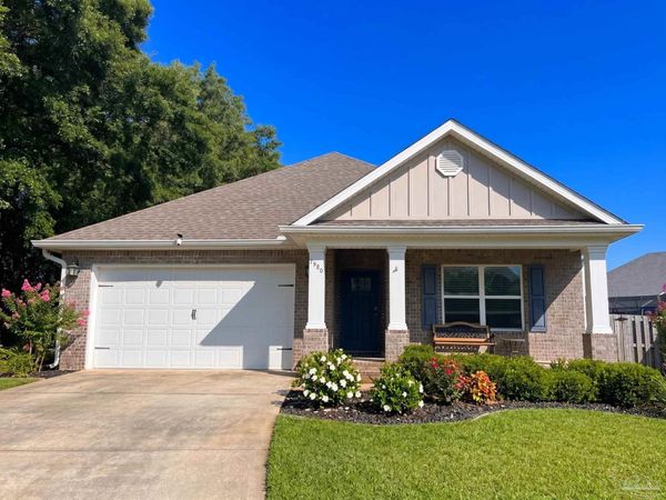 7980 Huntington Creek Ln, Pensacola, FL 32526