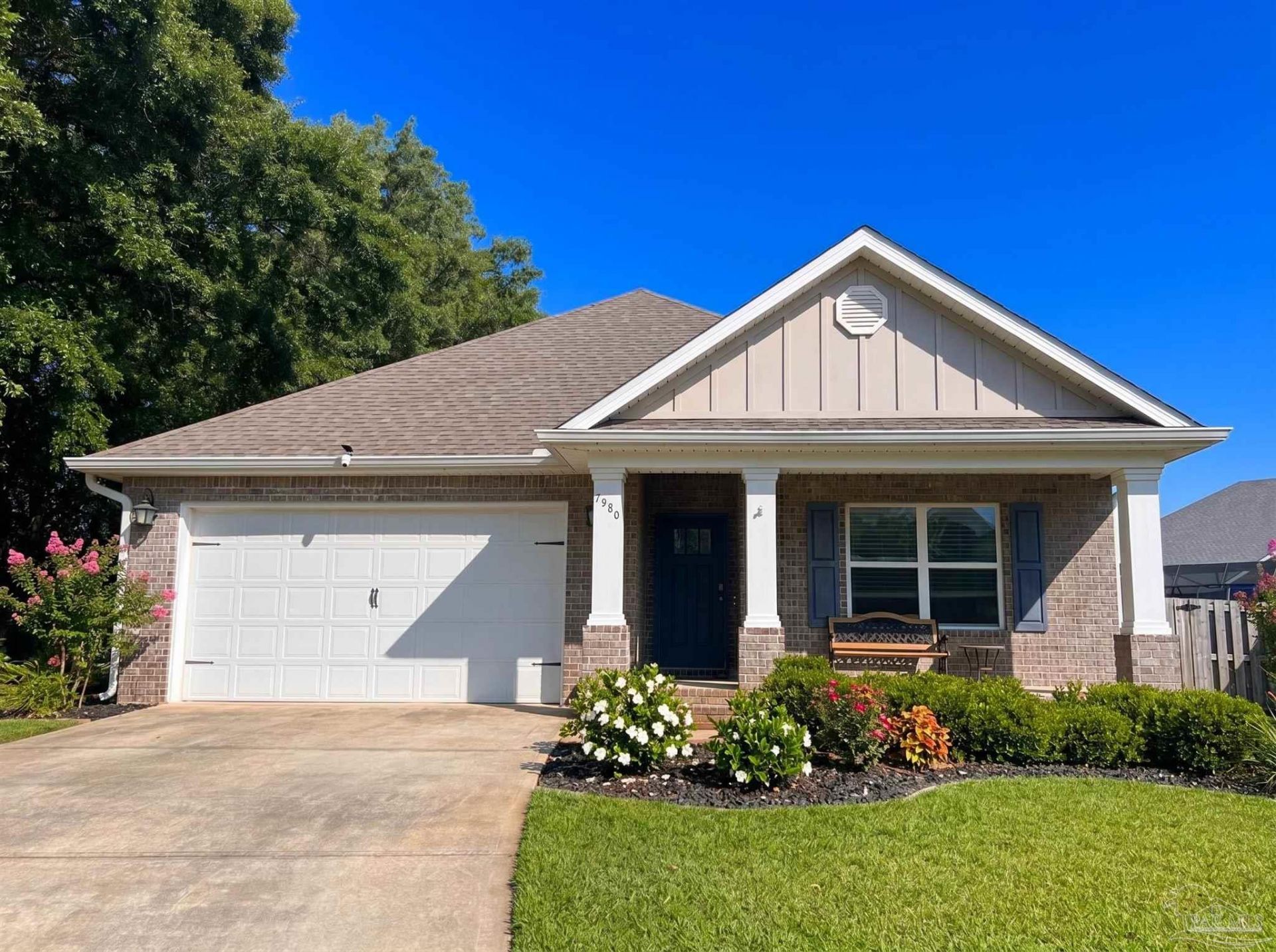 7980 Huntington Creek Ln, Pensacola, FL 32526 Main Photo