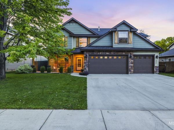 406 Triumph Drive, Middleton, ID 83644