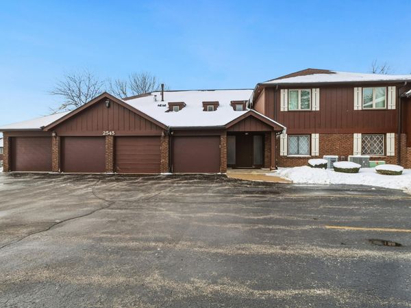 2545 E Lakeshore Drive , Unit A71, Crown Point, IN 46307