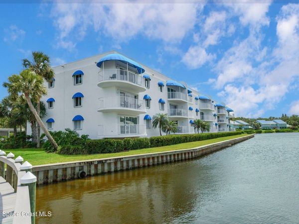6124 River Run Drive , Unit B, Sebastian, FL 32958