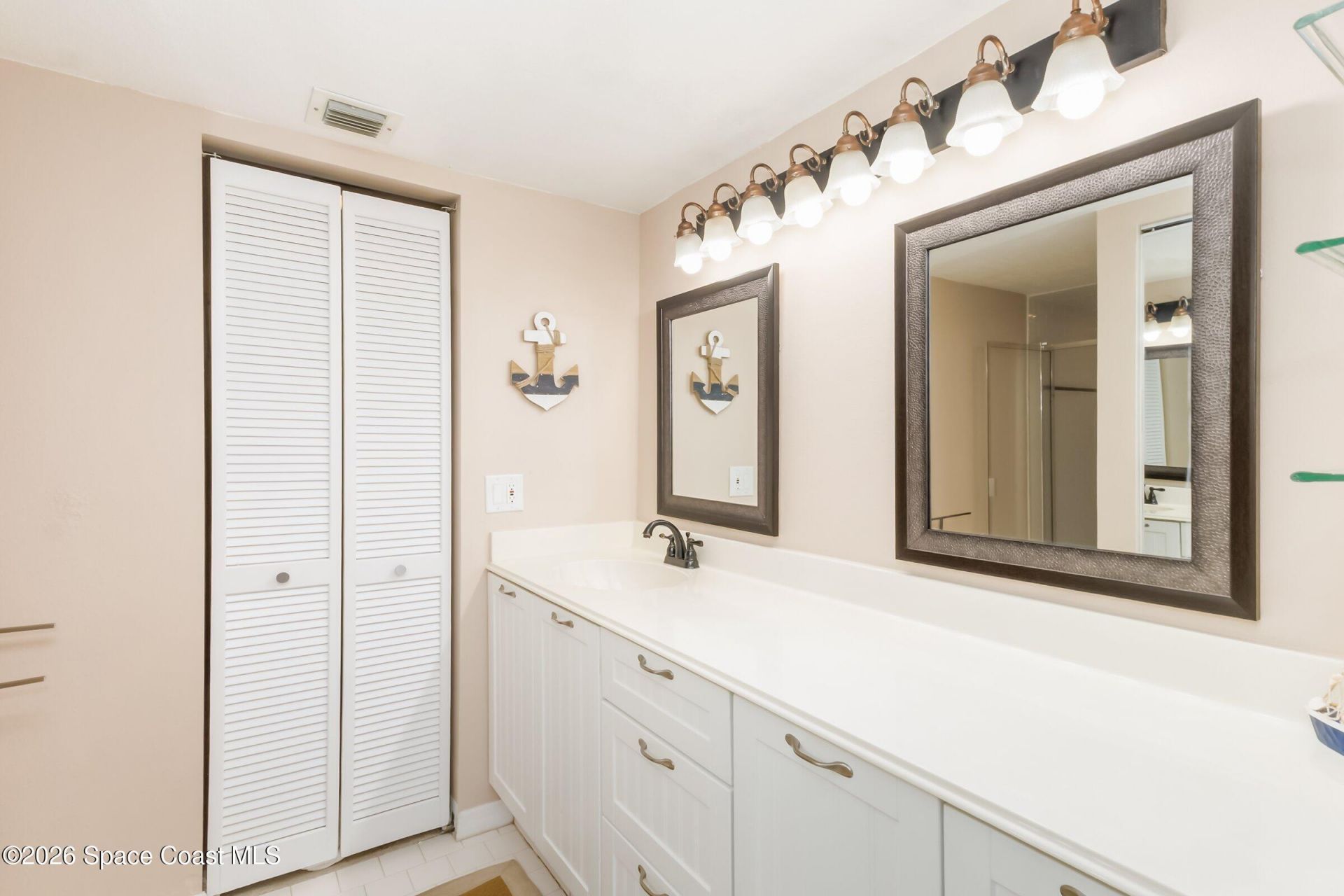 6124 River Run Drive , Unit B, Sebastian, FL 32958 Photo