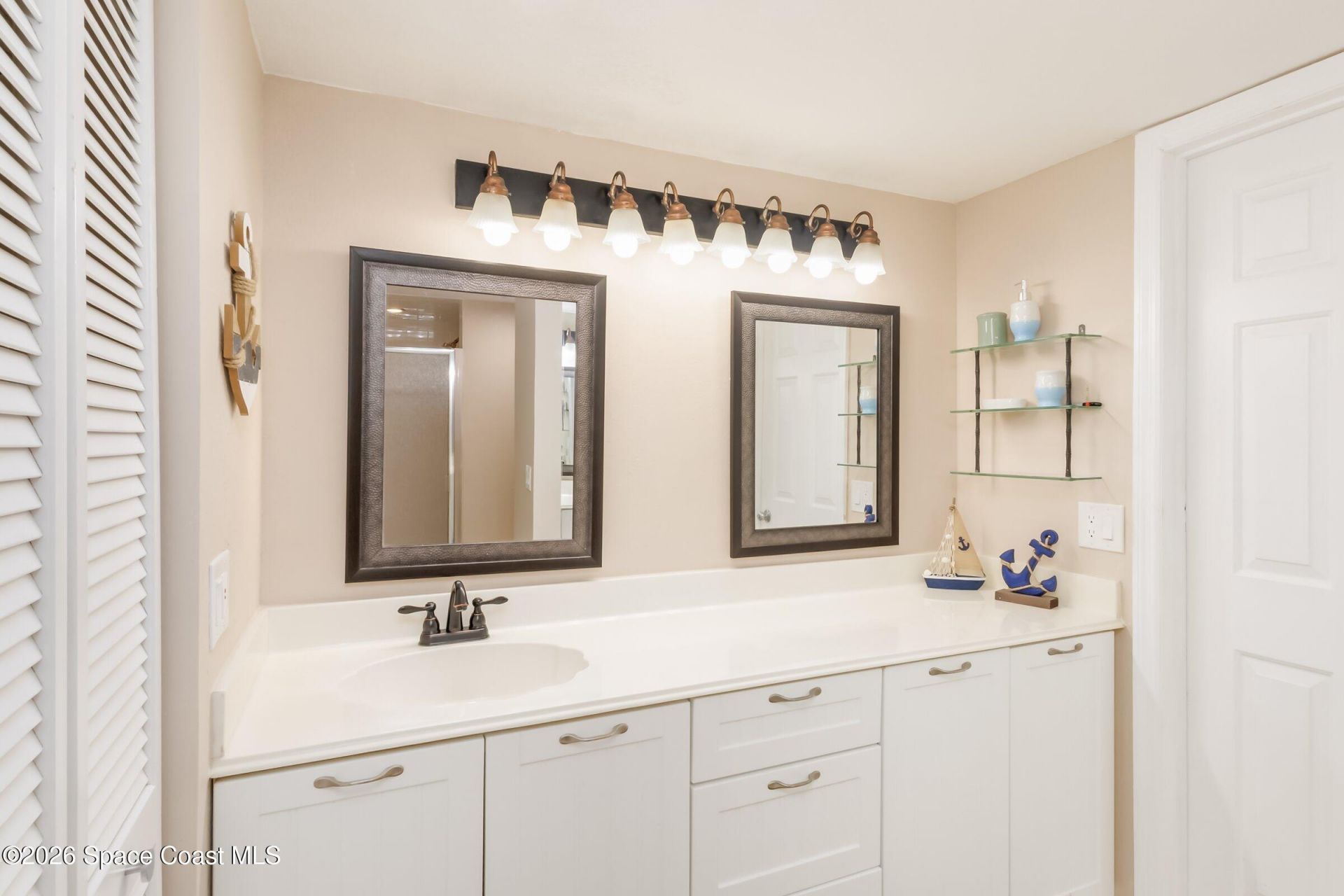 6124 River Run Drive , Unit B, Sebastian, FL 32958 Photo