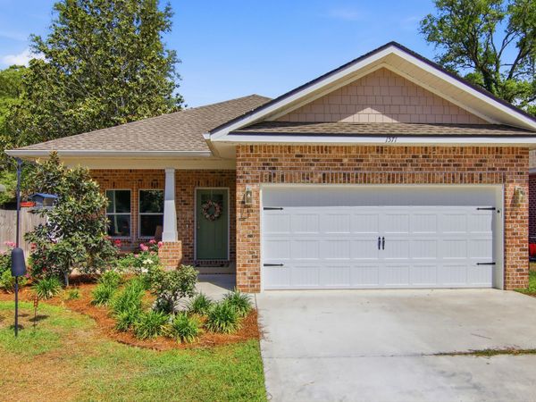 1571 Cedar Street, Niceville, FL 32578
