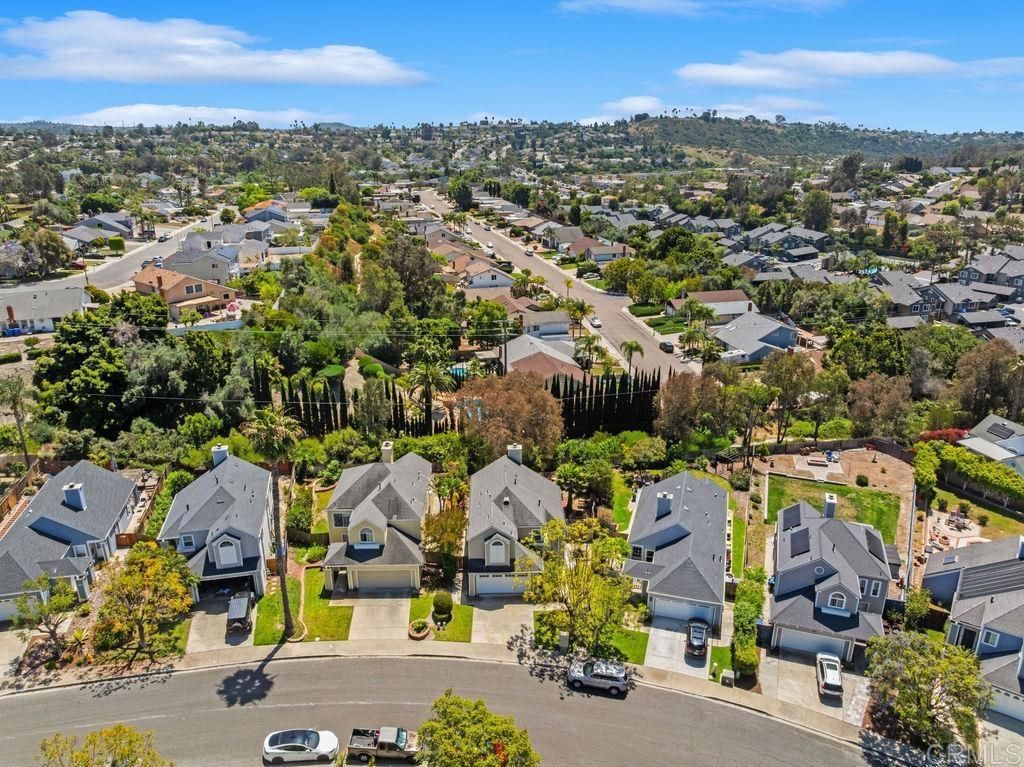 4221 Via Tercero, Oceanside, CA 92056 Main Photo