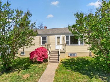511 STONEHENGE AVE , Charlottesville, VA 22902
